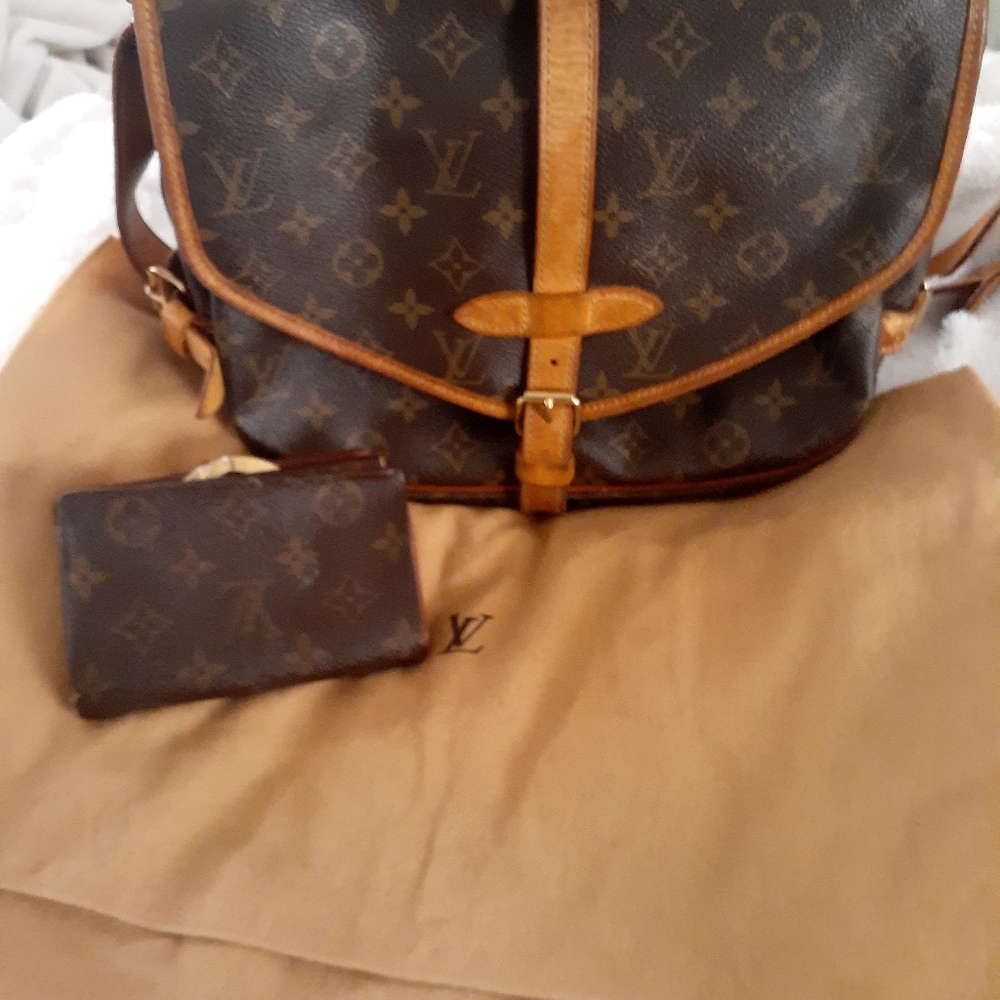 L V Purse and wallet